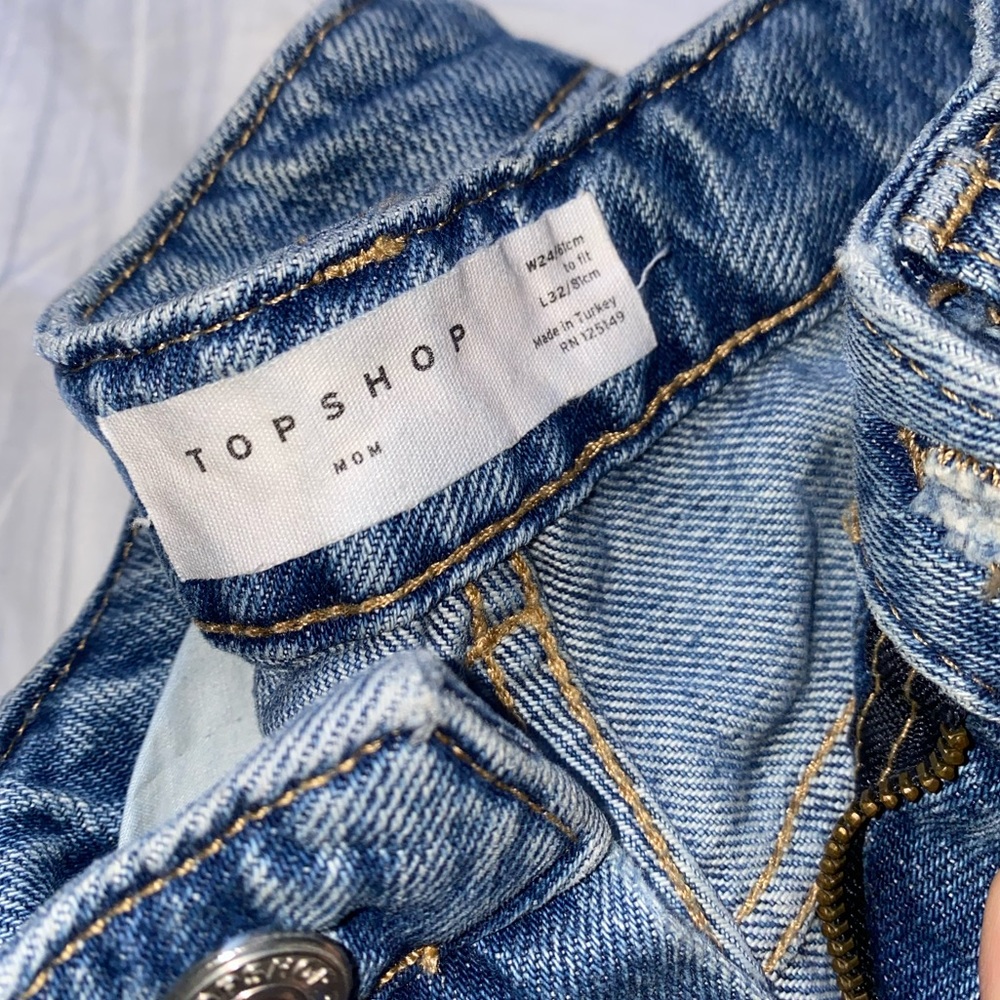 TopShop Distressed Mom Jeans - w: 24